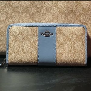 Coach Accordion Zip Wallet